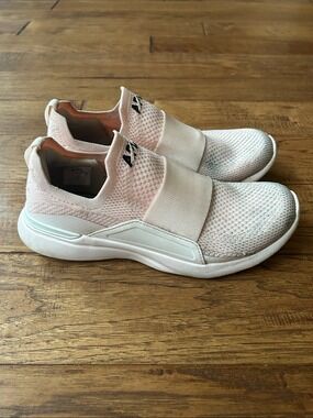 APL TechLoom Bliss Running Shoes Lightweight Slip On Rose Dust Womens Size 7
